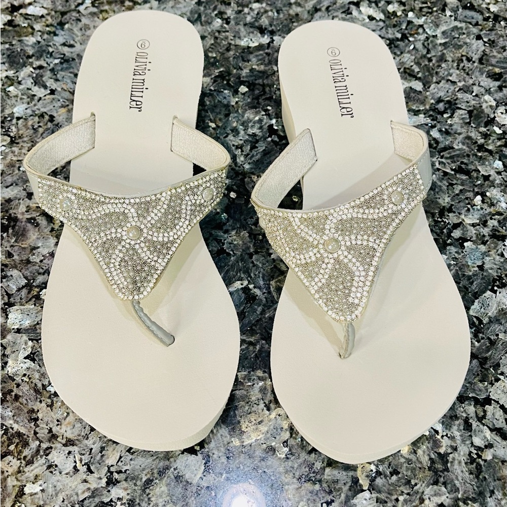 Olivia Miller Light Gray Wedge Sandals with Rhinestone Embellishments Size 9